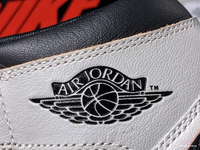 1 Light SB x High Nike CD6578-006 Air OG Jordan Bone 0526